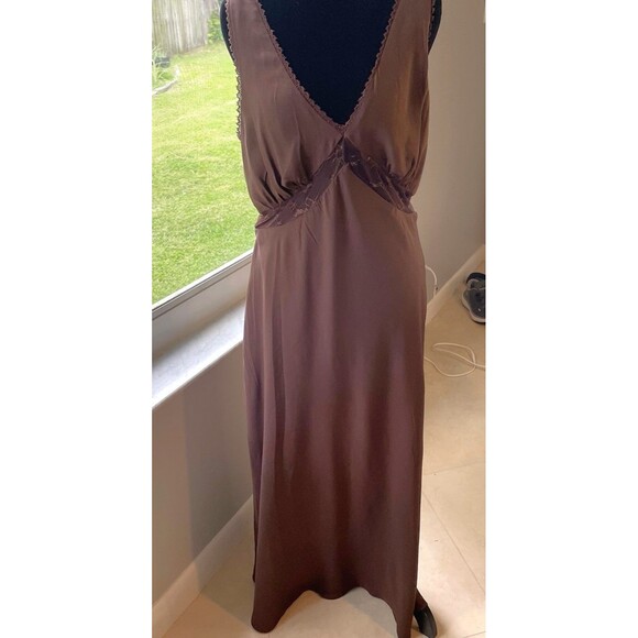 Wild Fable Dresses & Skirts - Wild Fable SZ M Brown Slip Dress Lace Detail V-Neck Fairy Grunge Earthtone